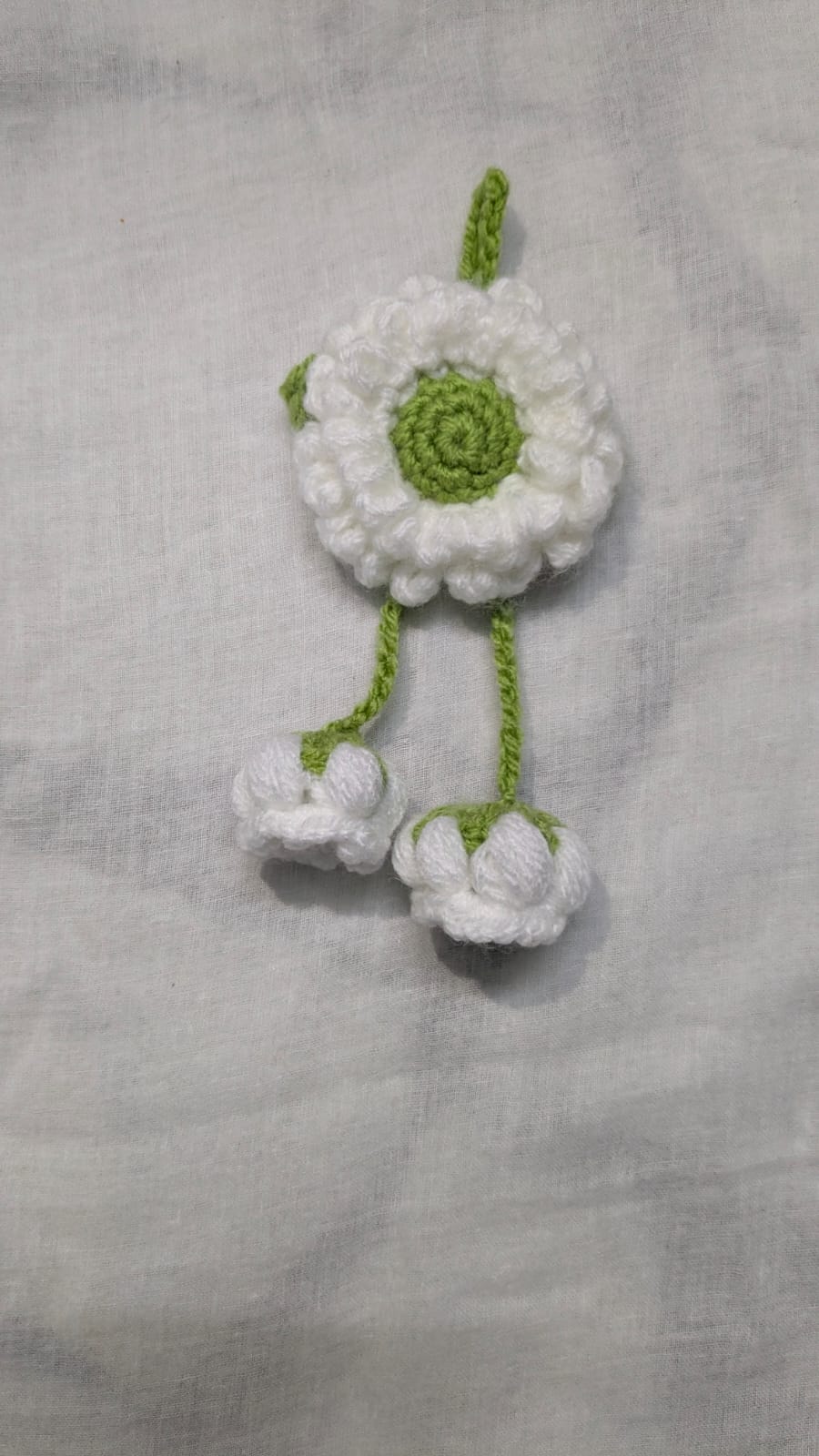 White Daisy Cluster Charm